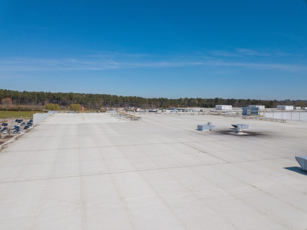 large commercial building tpo roof